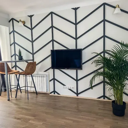 Arka Paernu Mnt Apartamento